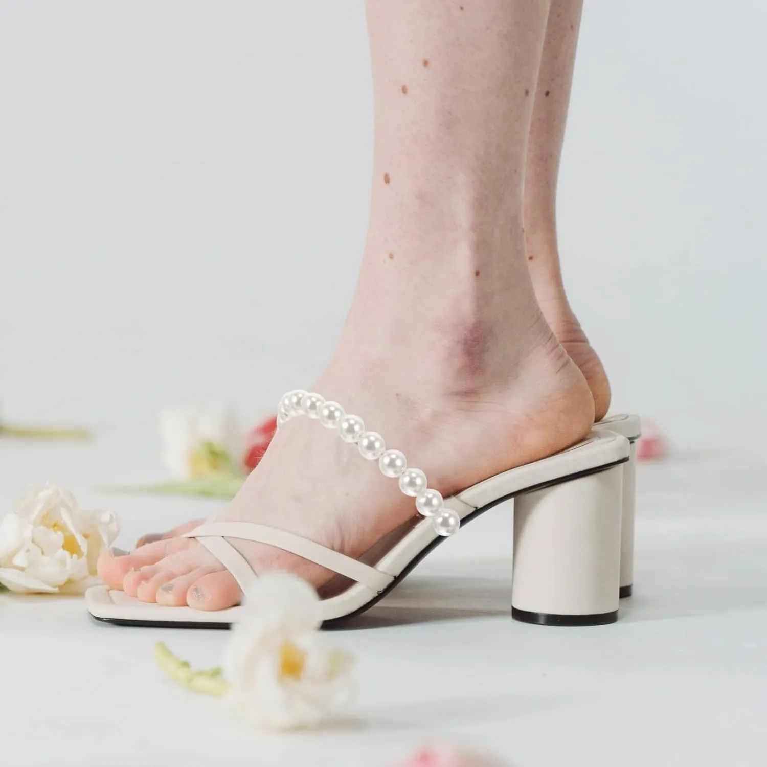 2pcs Pearl Laces Pearl Beaded Shoe Straps for High Heels White Shoe Laces Shoelaces Heel Straps Ankle