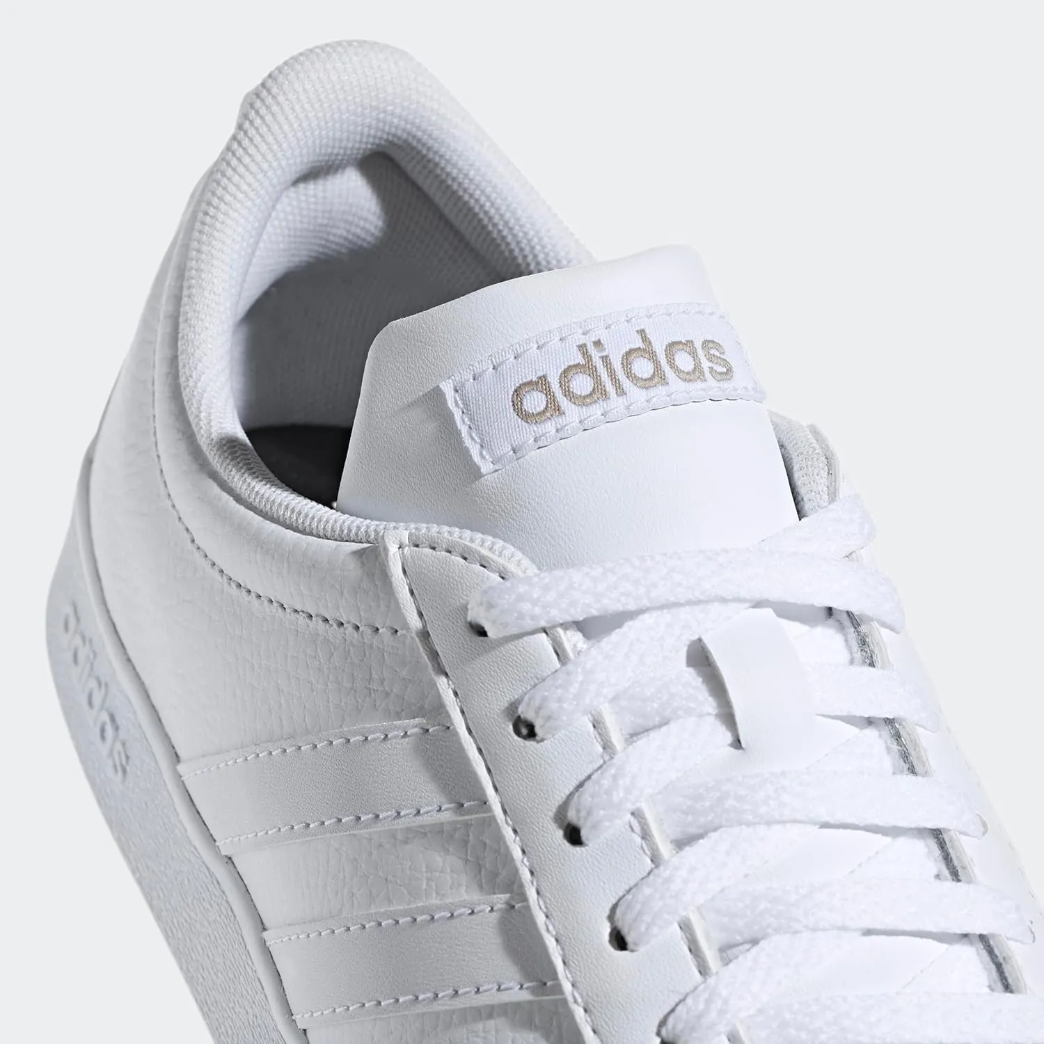 adidas Women's Vl Court 2.0 Skate Shoe