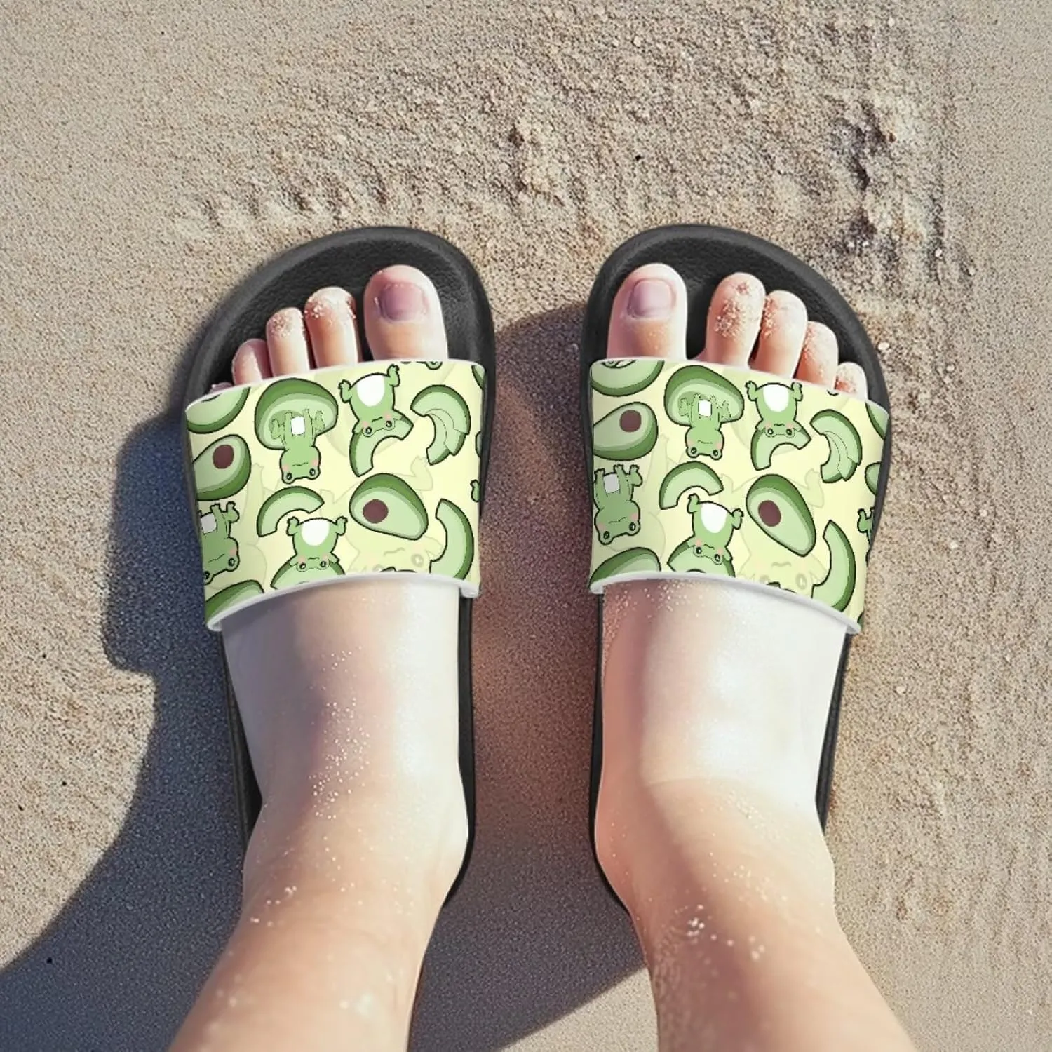 Adorable Slide Sandals for Boys Girls Slide Sandals Cartoon Youth Pool Shower Shoes Suitable for Outdoors