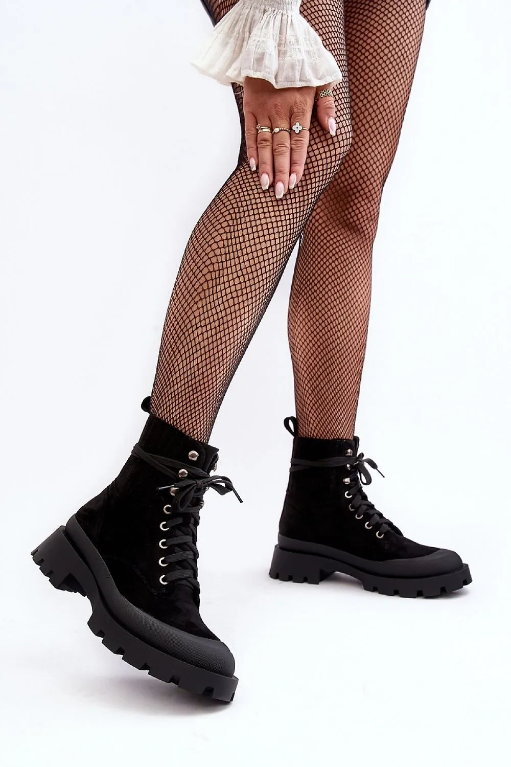 Chic Versatile & Comfortable Trapper Shoes