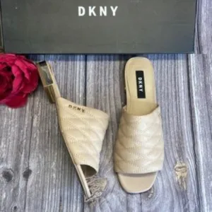 DKNY Roy Taupe Leather Flat Slide Sandals 6M