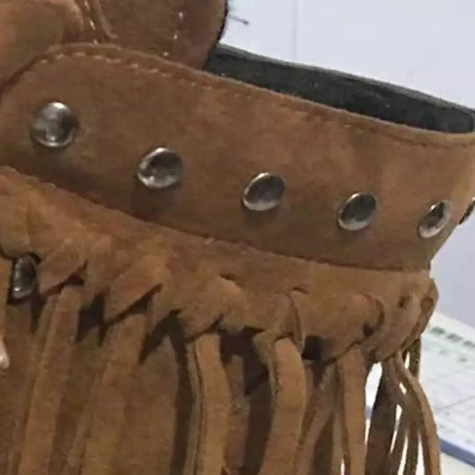 Durable orthopedic Boots