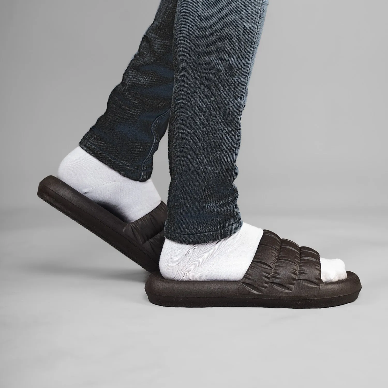 Ease and Comfort: ACTIVA Men's Slide Sandals