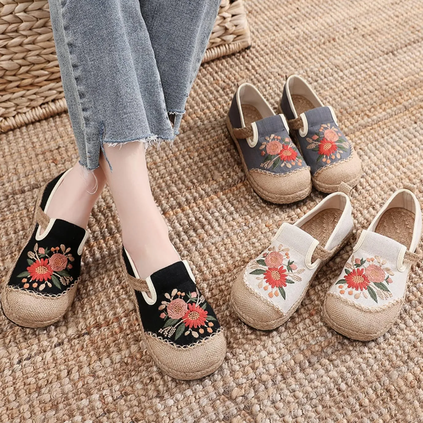 Espadrilles for Women Flat Slip on Loafers House Shoes Flowers Embroidered Casual Linen Closed Toe Espadrilles