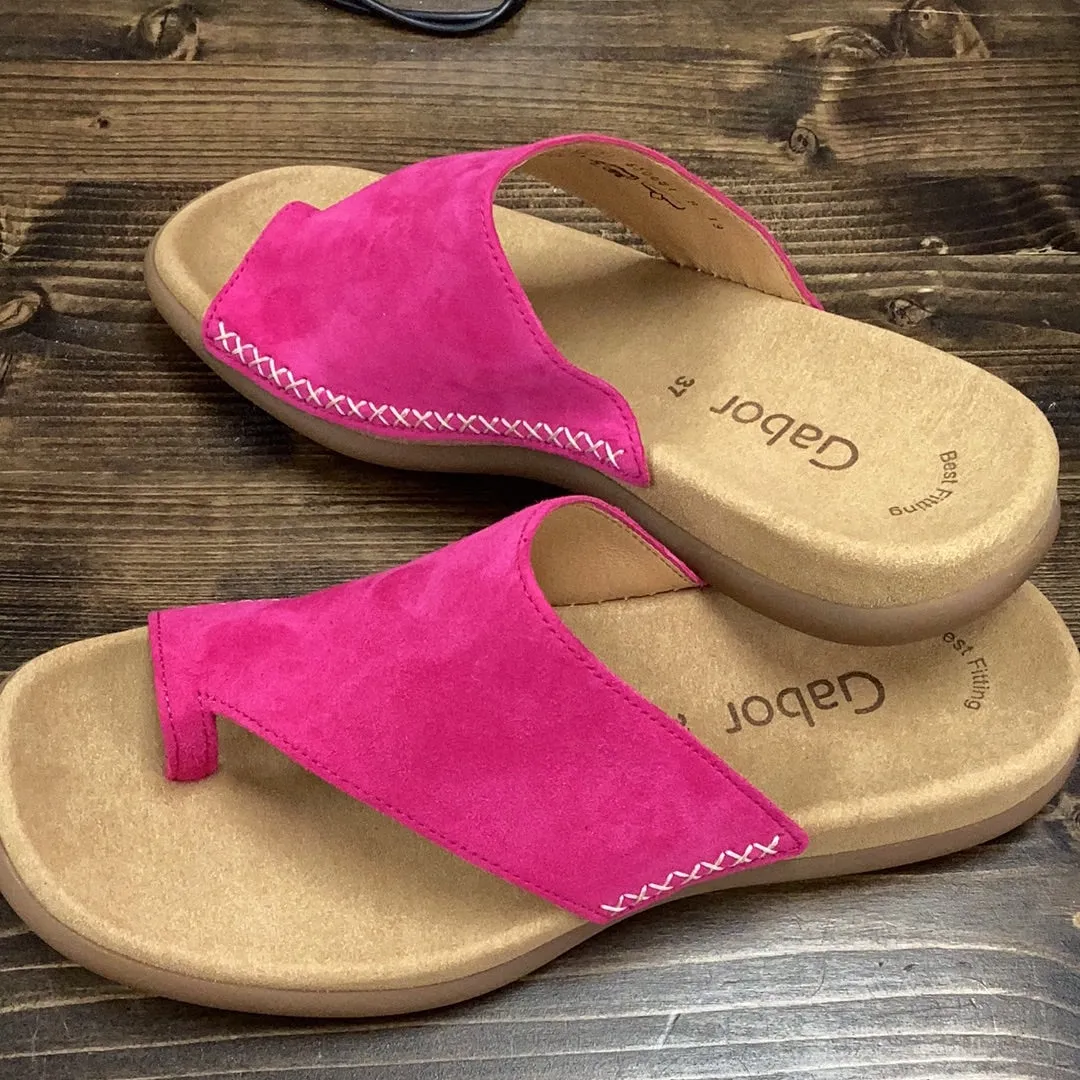 Gabor Thong Leather Sandal