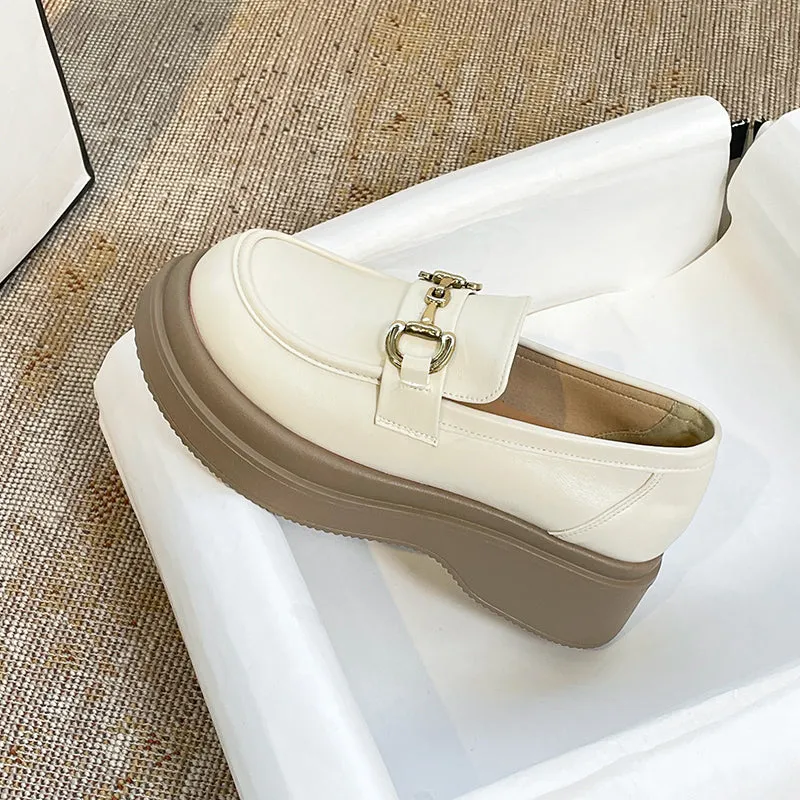 Leather Loafers With Chain
