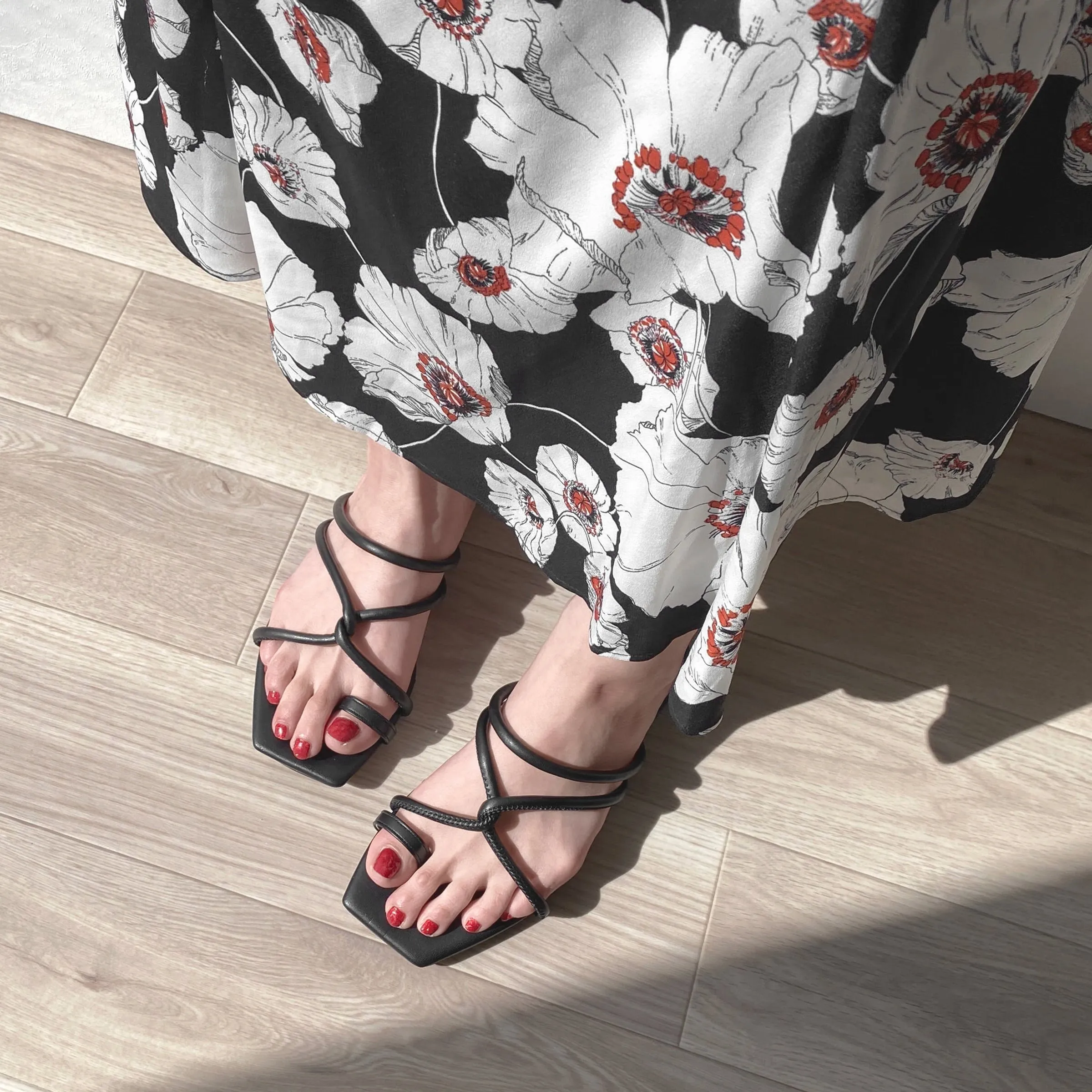 Limited special price 2,990 yen: Cord strap thong sandals (m10bn02) black