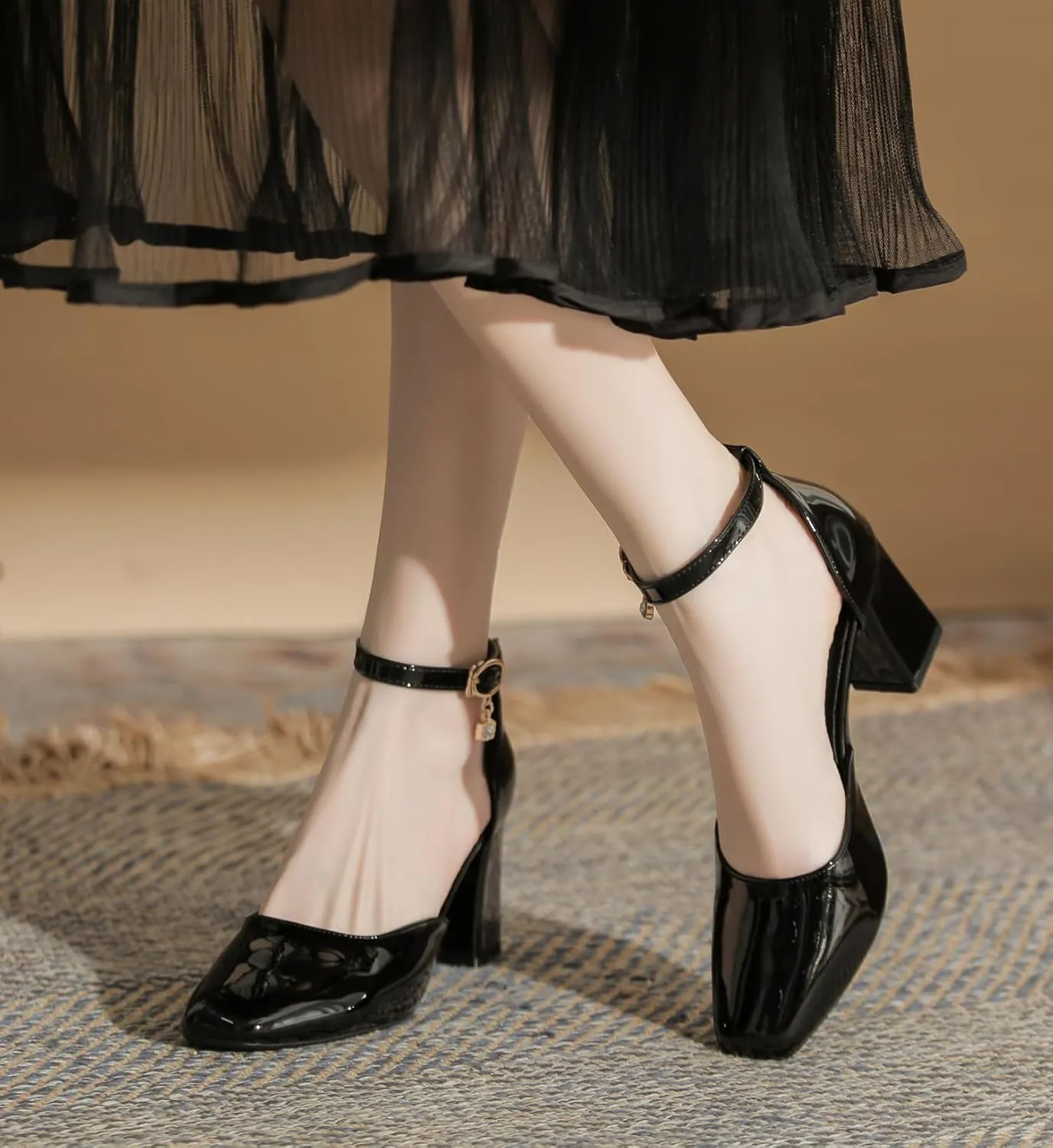 LizFoYa Women Glossy Dress Pumps Patent Leather Block Heels Evening Prom Party Retro Shoes Ankle Strap