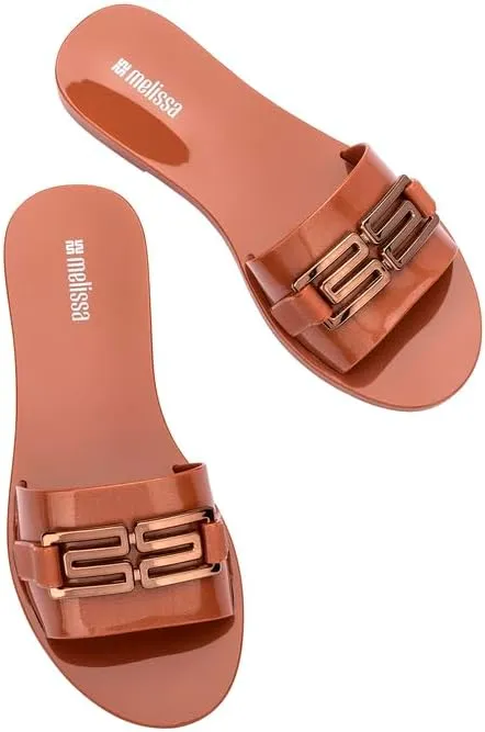 Melissa Babe M Chic Slide Sandals for Women – Stylish and Lightweight Slip-On with Comfortable Footbed, Durable MelFlex PVC, and Signature bubblegum Scent