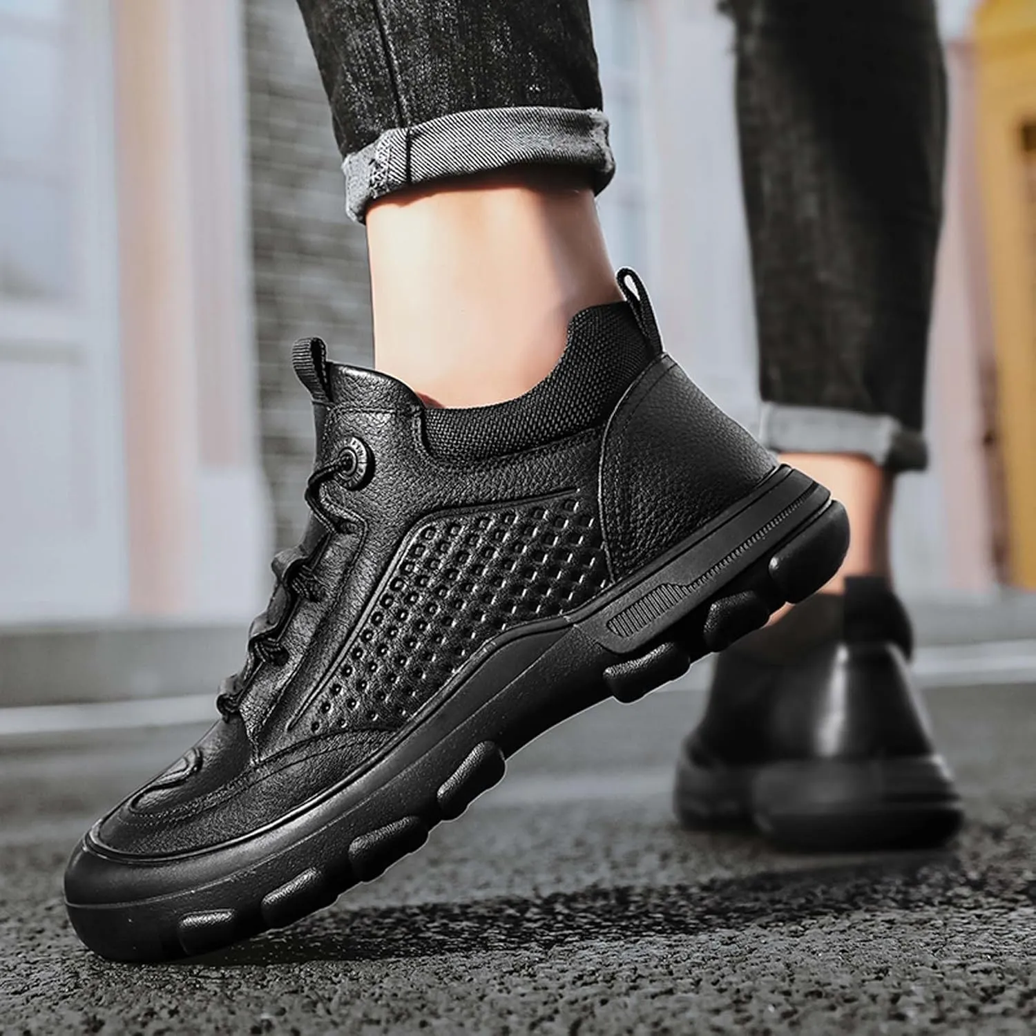 Men's Walking Shoes Outdoor Non-slip Climbing Shoes Cowhide Waterproof Cross-country Travel Shoes Fashion Lace-up Casual Sneakers Classic Business Office Shoes