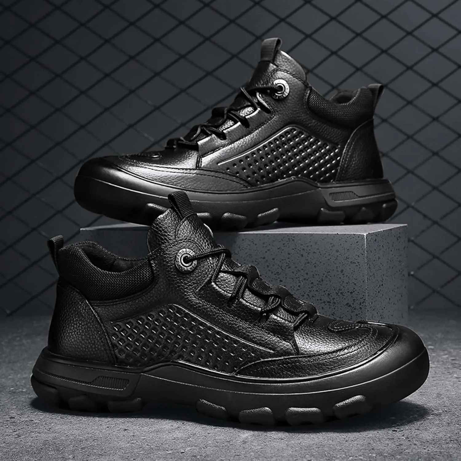 Men's Walking Shoes Outdoor Non-slip Climbing Shoes Cowhide Waterproof Cross-country Travel Shoes Fashion Lace-up Casual Sneakers Classic Business Office Shoes