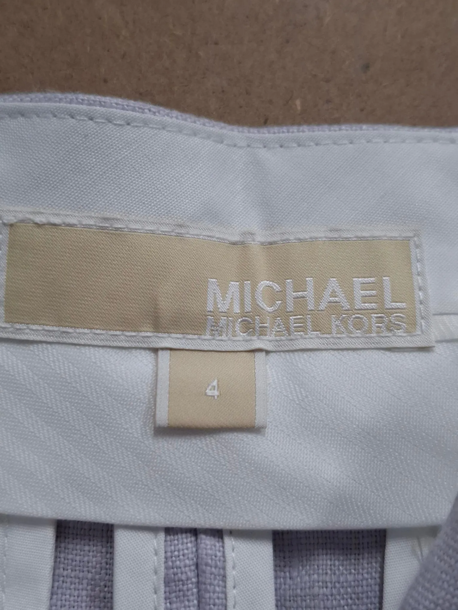 Michael Kors Pleated Shorts in Purple Linen