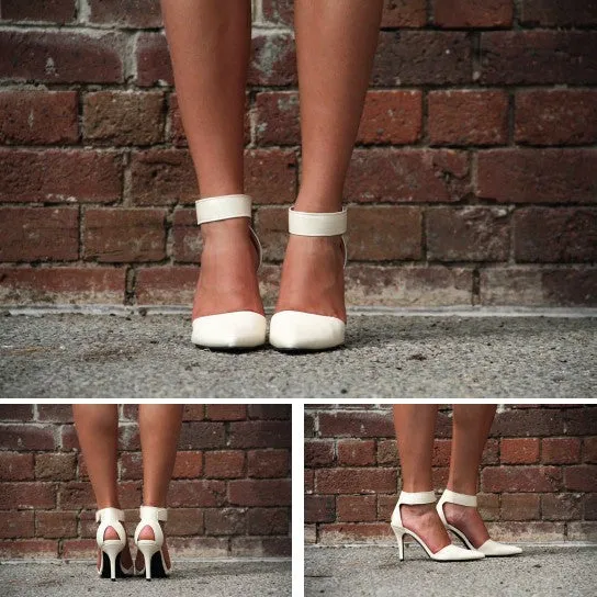 Monument Pointy Heels