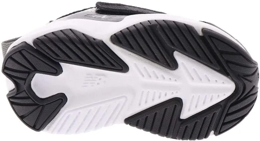 New Balance Kids' Rave Run V2 Hook and Loop Running Shoe