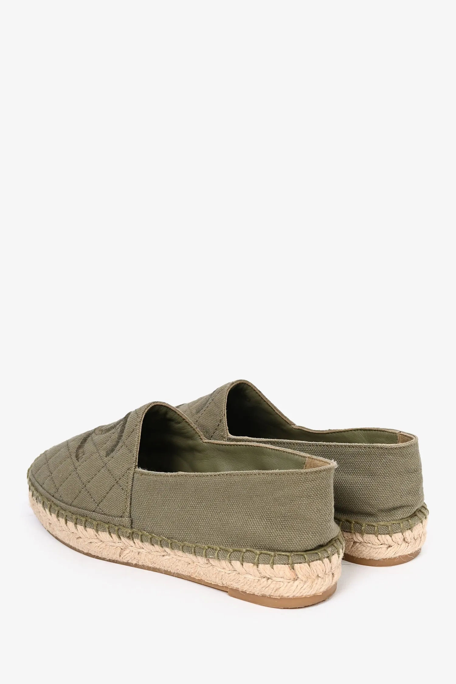 Pre-Loved Chanel™ Green Canvas 'CC' Espadrilles Size 36