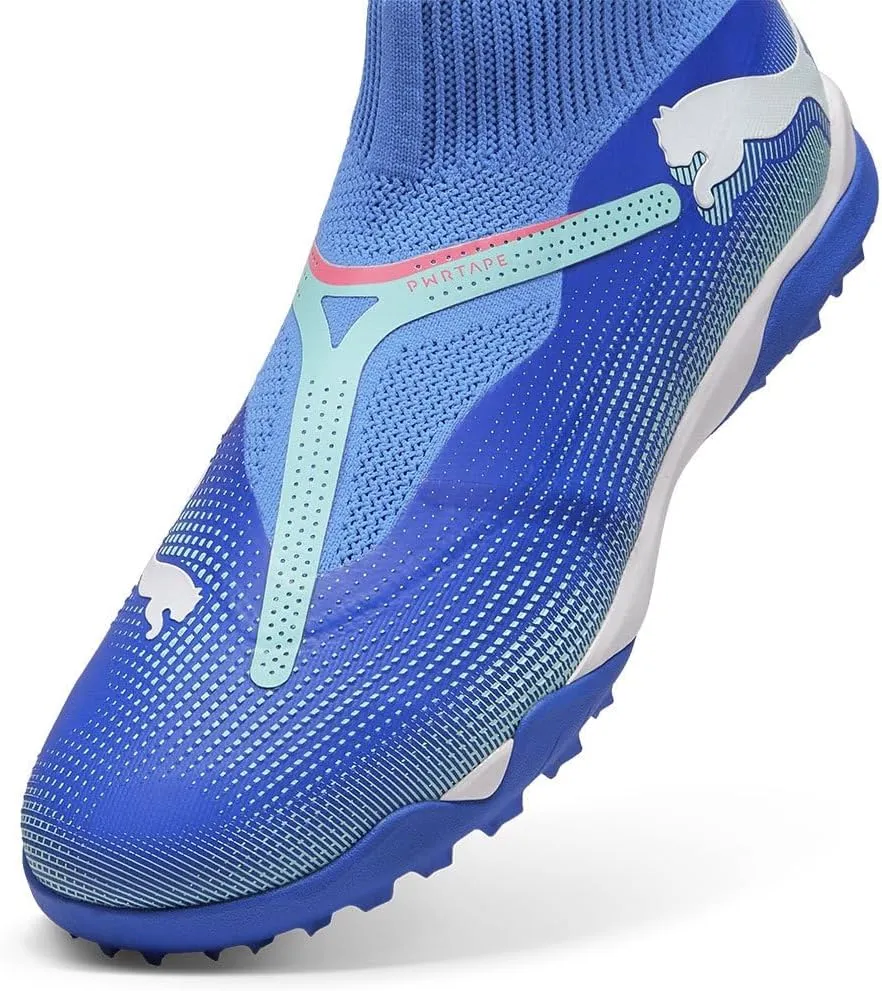 PUMA Men's Football Soccer Shoe