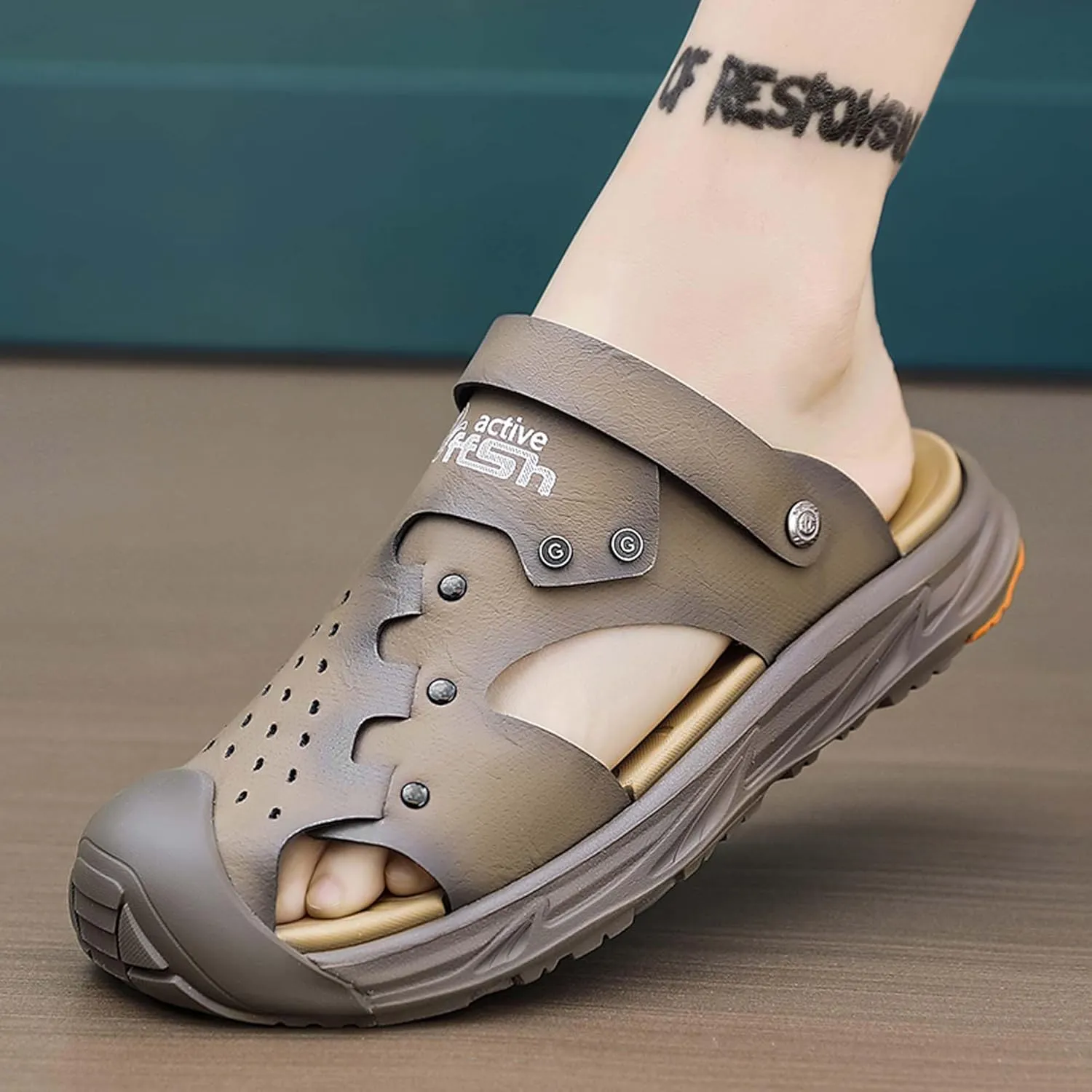Summer dual-use lightweight breathable beach toe sandals, comfortable toe slippers