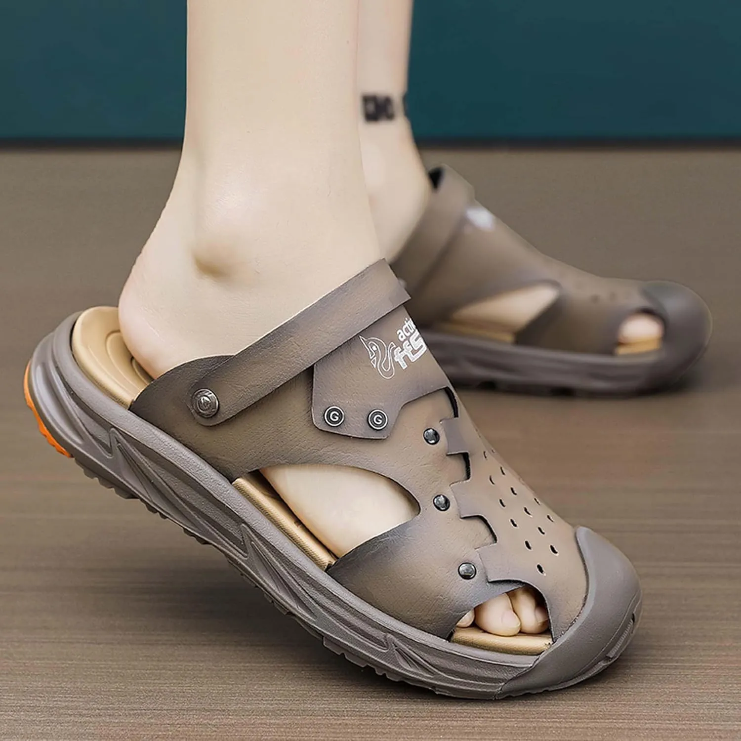 Summer dual-use lightweight breathable beach toe sandals, comfortable toe slippers