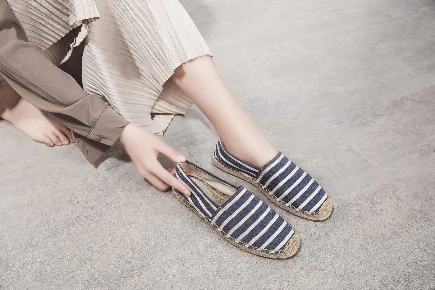 U-lite Women's Espadrilles Slip on Sneakers Womens Canvas Slip on Flats Fashion Canvas Sneakers for Women Loafers Casual Shoes