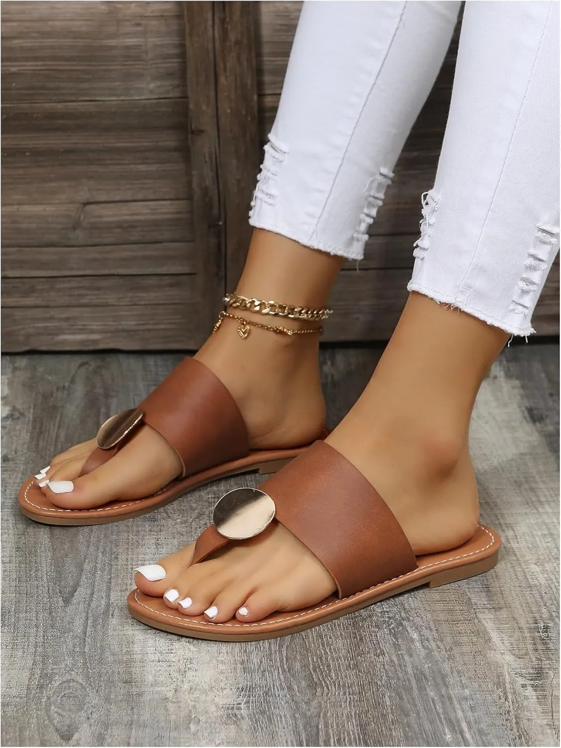Verdusa Women's Leopard Print Flip Flop Sandals Casual Thong Sandals