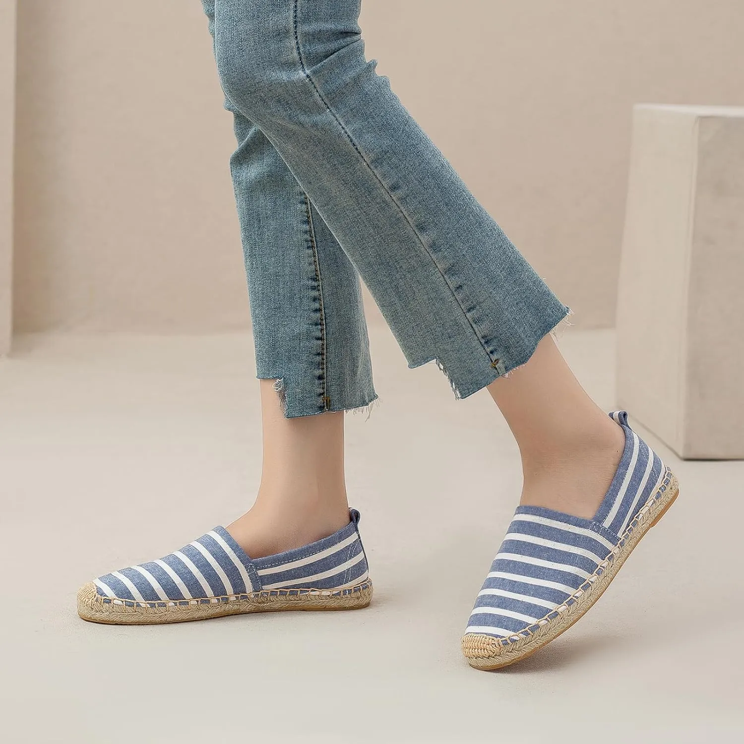 Women's Flat Espadrilles - Soft Women Sneakers Canvas Espadrille Fashion Simple Design Non-Slip Sole Suitable for Summer,Spring,Autumn Any Scenario