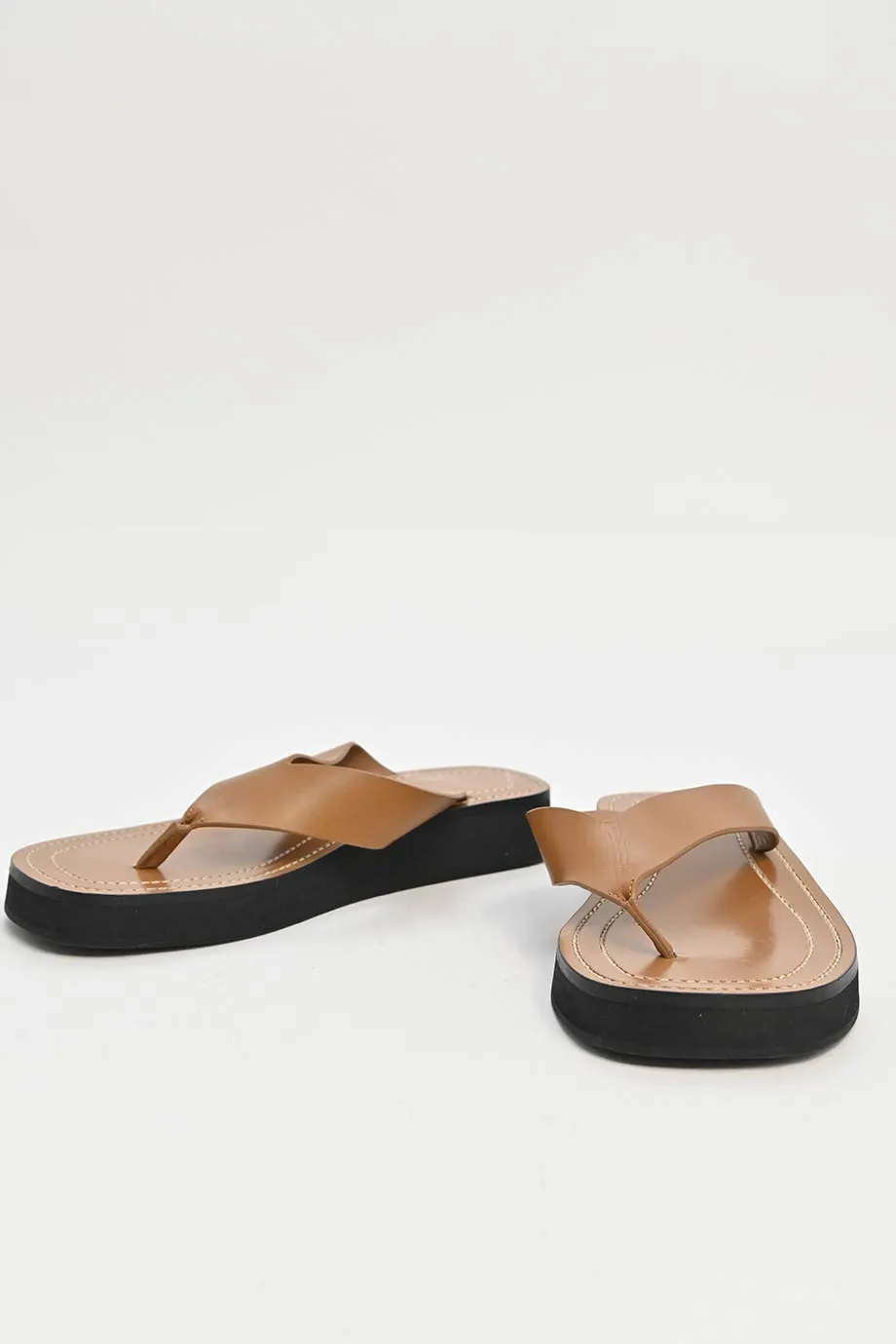 [WS6996] The Row | Flat sandals